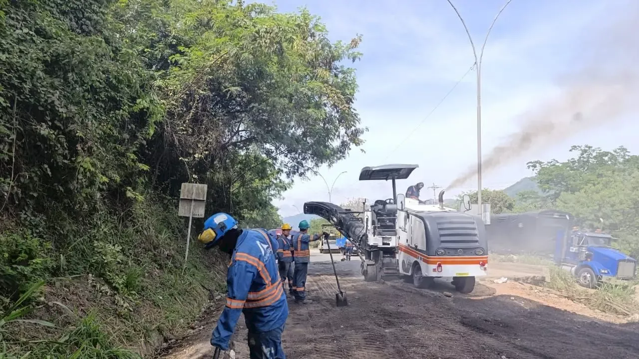 Continúan labores para estabilizar la vía Palenque – Café Madrid en Bucaramanga