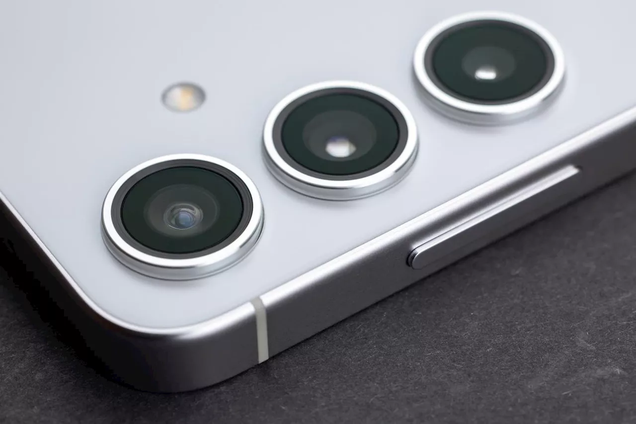 Android Circuit: Pixel 10 Pro Prices, Honor’s Foldable Success, New Galaxy S25 Leaks