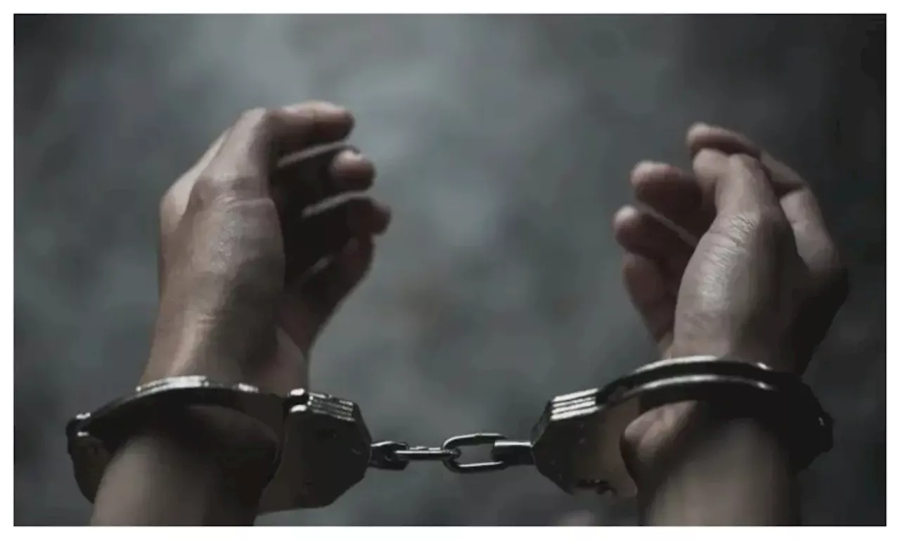 Security operatives arrest suspected vandal of Edoline vehicles