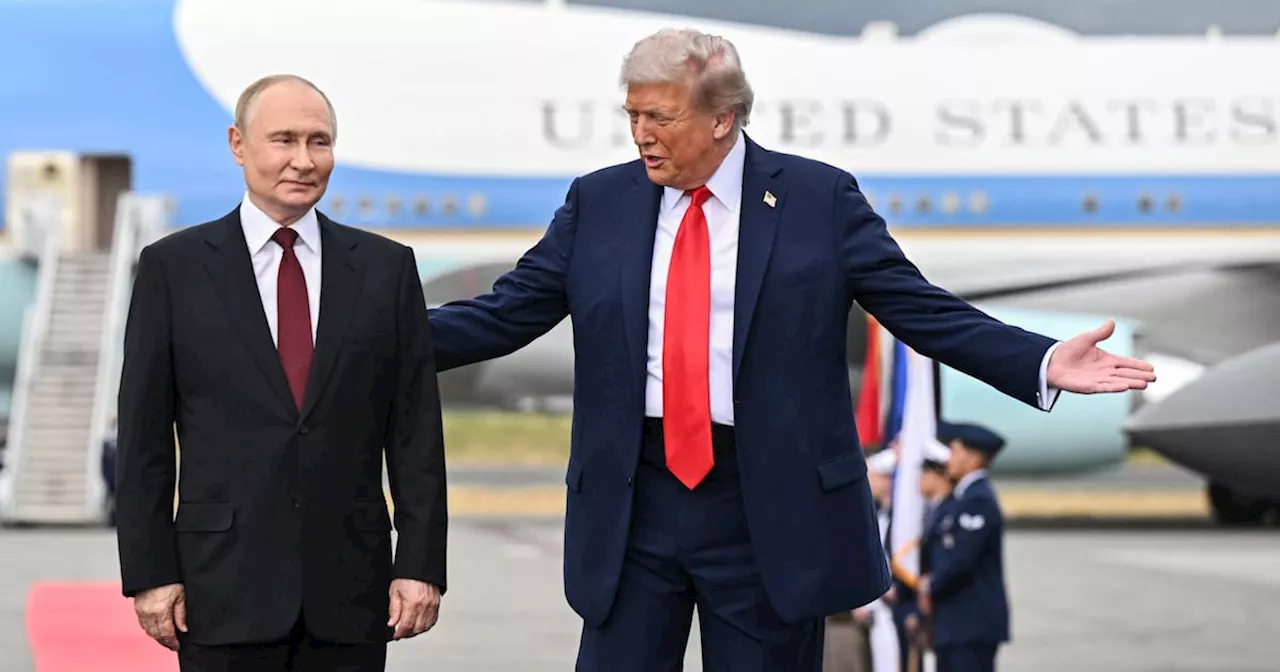 Trump Aide Undercuts Boss With Disappointing Take on Putin Summit