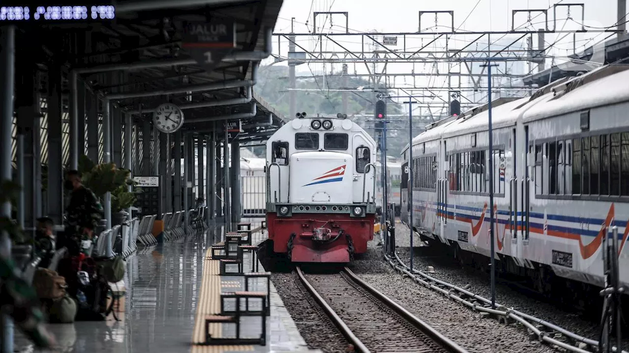 Libur HUT RI ke-80, 89 Ribu Penumpang Naik Kereta Jarak Jauh di Daop 2 Bandung