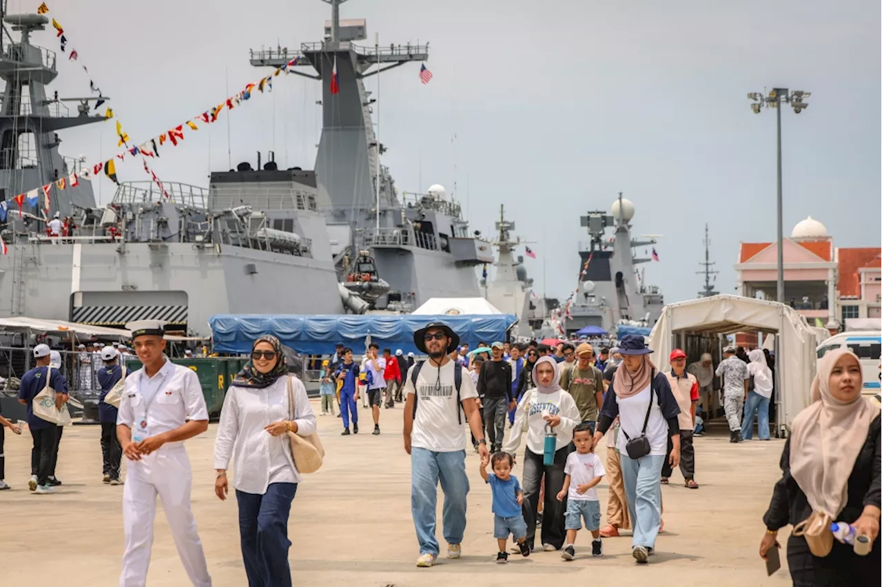 Thousands turn up in Penang to tour Asean naval ships at Swettenham Pier