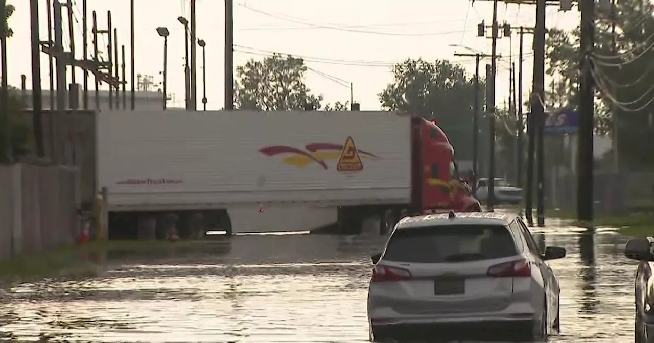 Flooding in Northwest Indiana prompts delays for some schools Tuesday morning