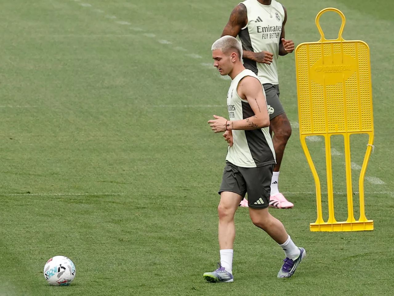 Real Madrid vs Osasuna, con el posible debut de Franco Mastantuono, EN VIVO: a qué hora es y cómo ver al ex River en la Liga Española