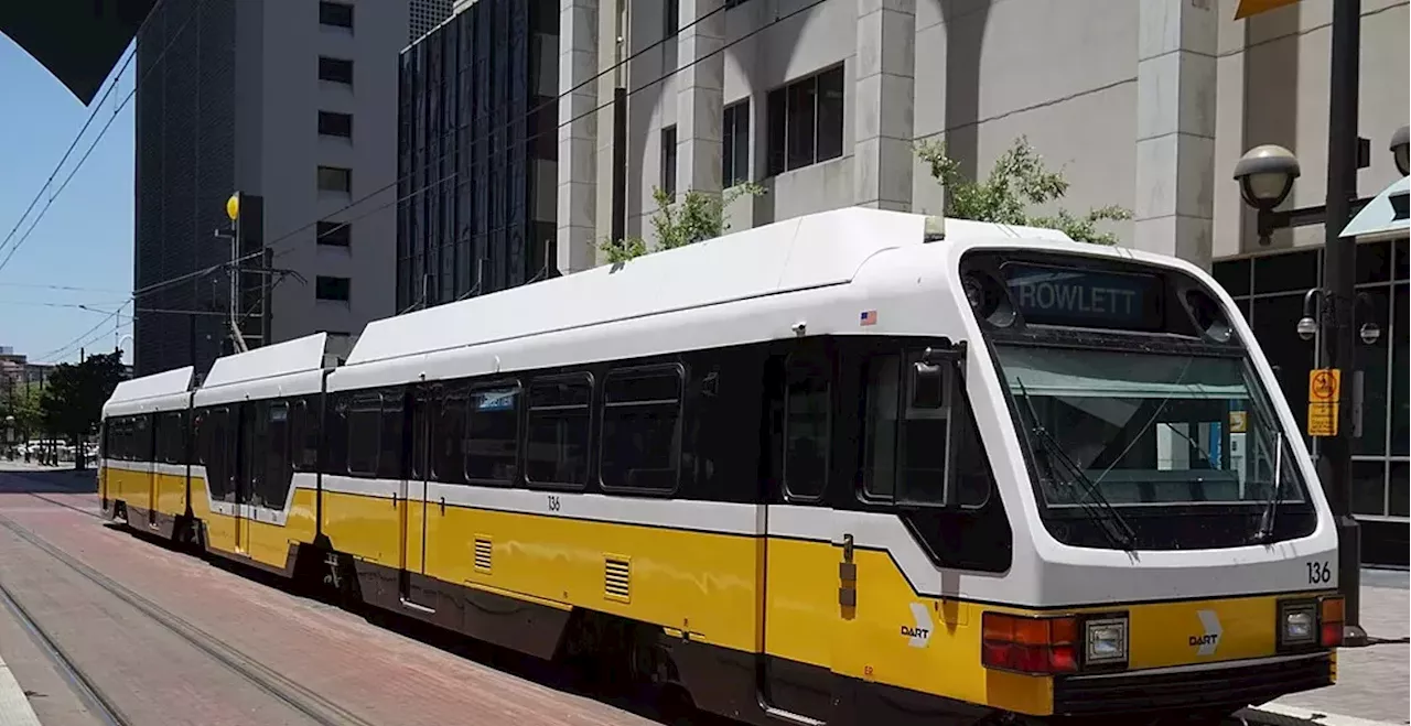 'Absolutely Moving', Community Reacts To DART Abandoning Paratransit Cuts