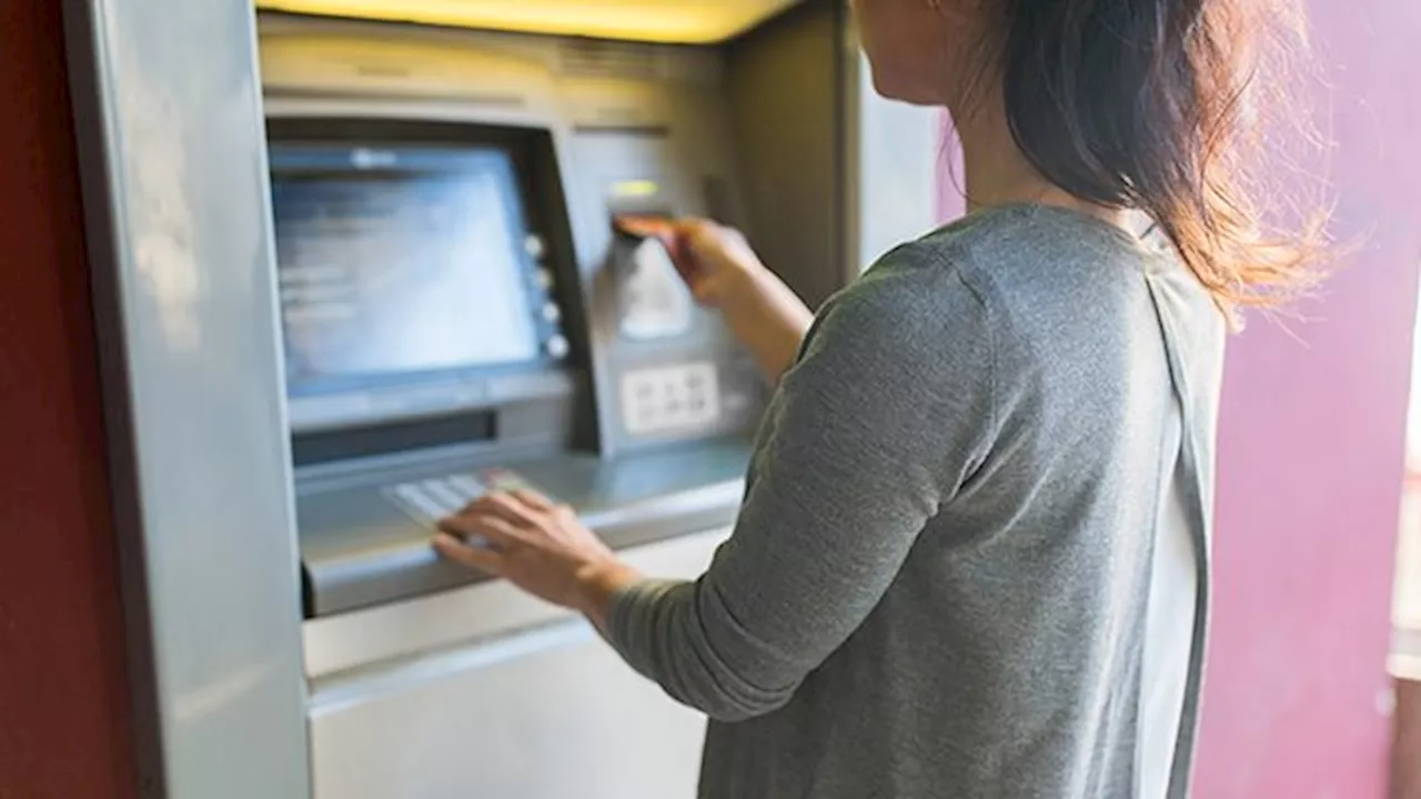 E-wallets overtake bank accounts as Filipinos’ first financial product — TransUnion study