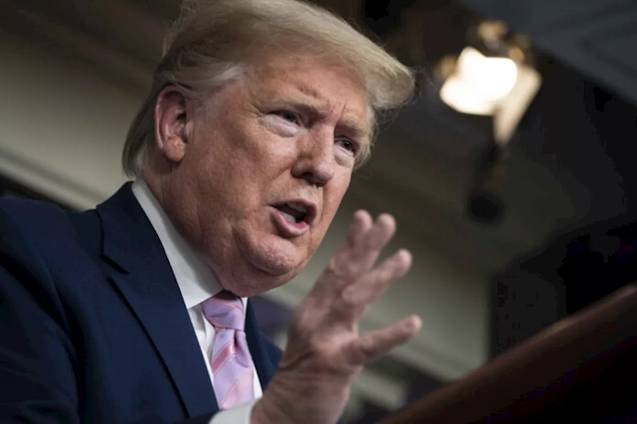 Trump deploys nuke subs in Russia row