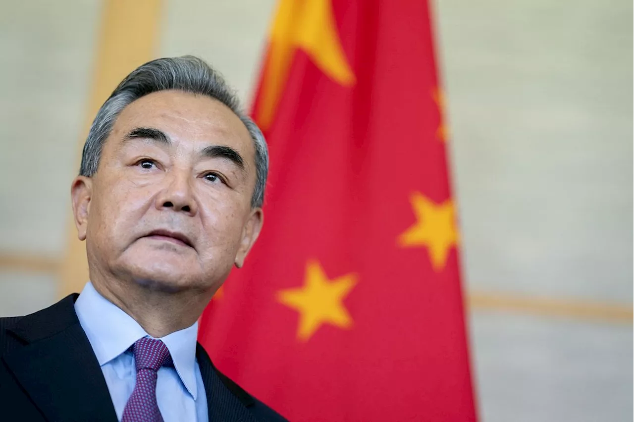Take an independent tack on China, Wang Yi urges South Korea