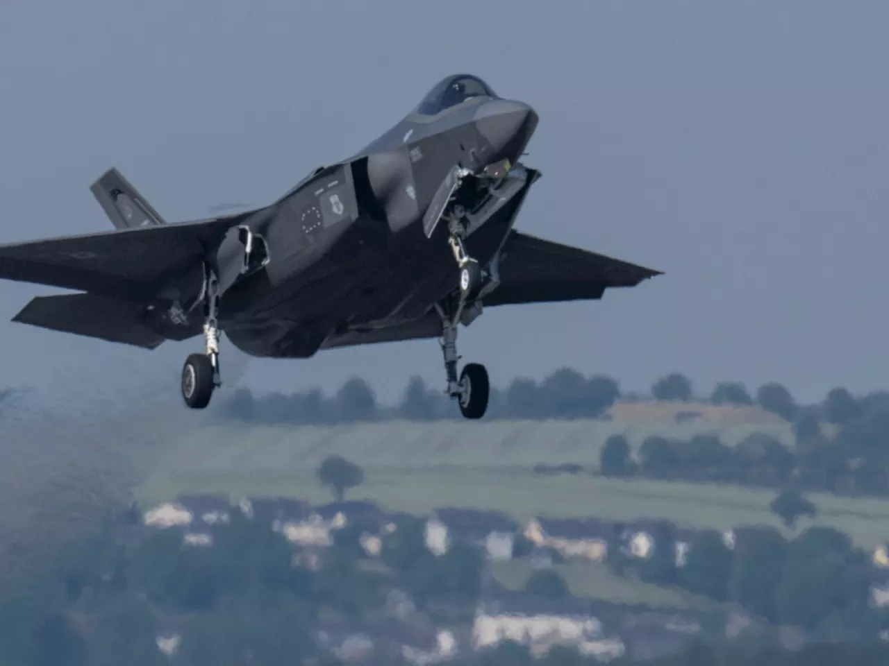 FDP-Aussenpolitiker Portmann will Überprüfung der F-35-Beschaffung