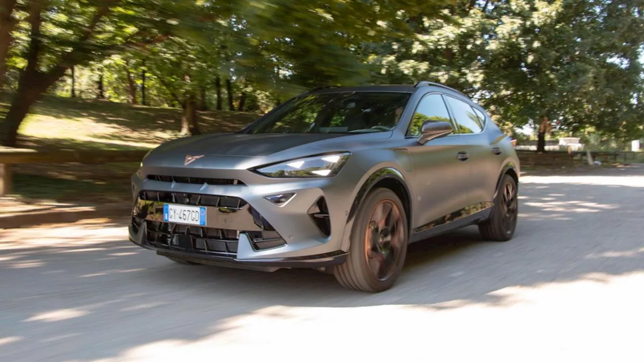 Cupra Formentor ibrida plug-in, quale scegliere? Le versioni da 204 e 272 Cv a confronto