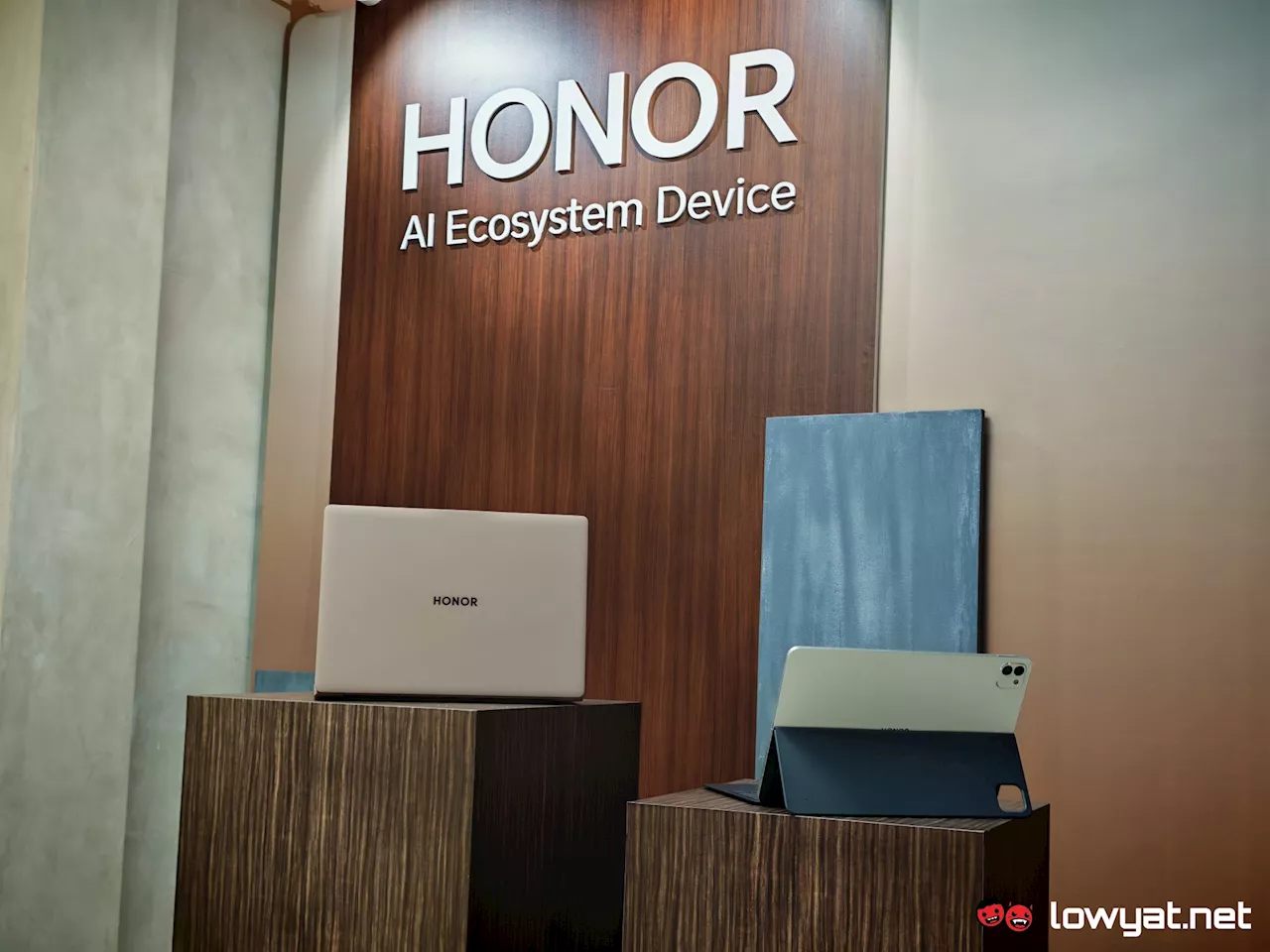 HONOR Launches MagicBook Art 14 2025, MagicPad 3; Priced From RM2,999