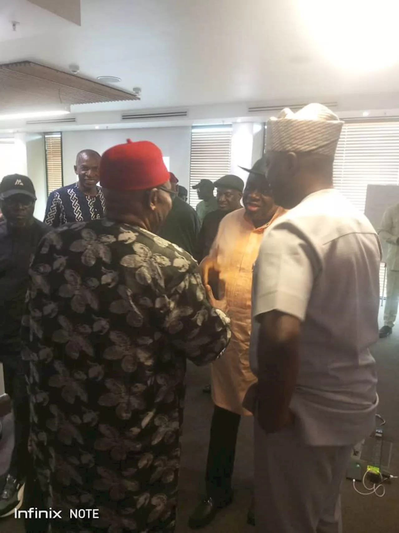 JUST IN: Makinde, Southern PDP Stakeholders Meet Over Zoning as Wike’s Camp Boycotts