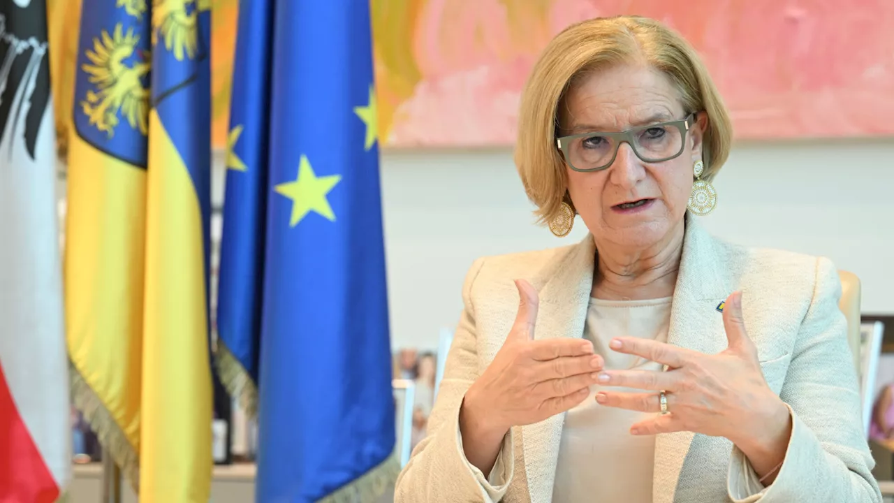 Mikl-Leitner will Aus für „Numerus-Clausus-Flüchtlinge“