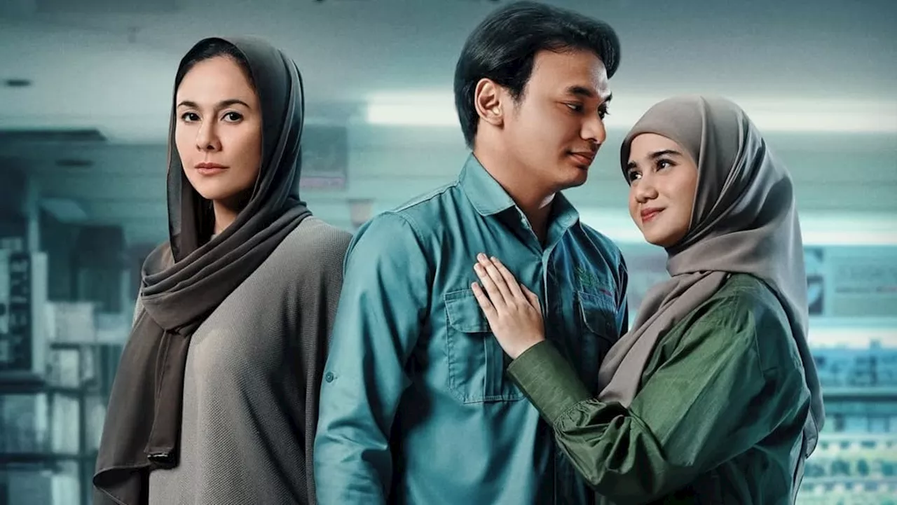 What to know about Norma, the hit Indonesian movie about an affair between a man and his mother-in-law