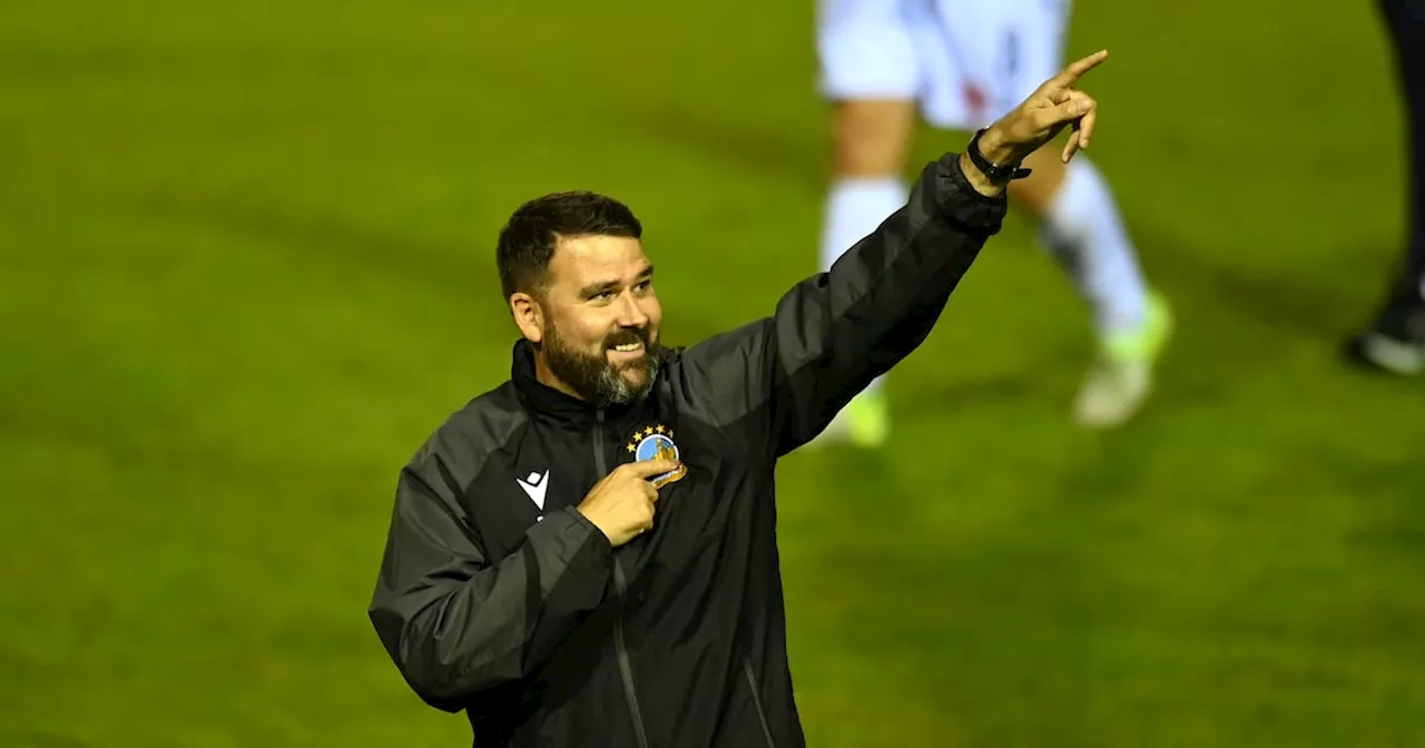 Linfield manager David Healy questions refereeing decisions in Shelbourne defeat