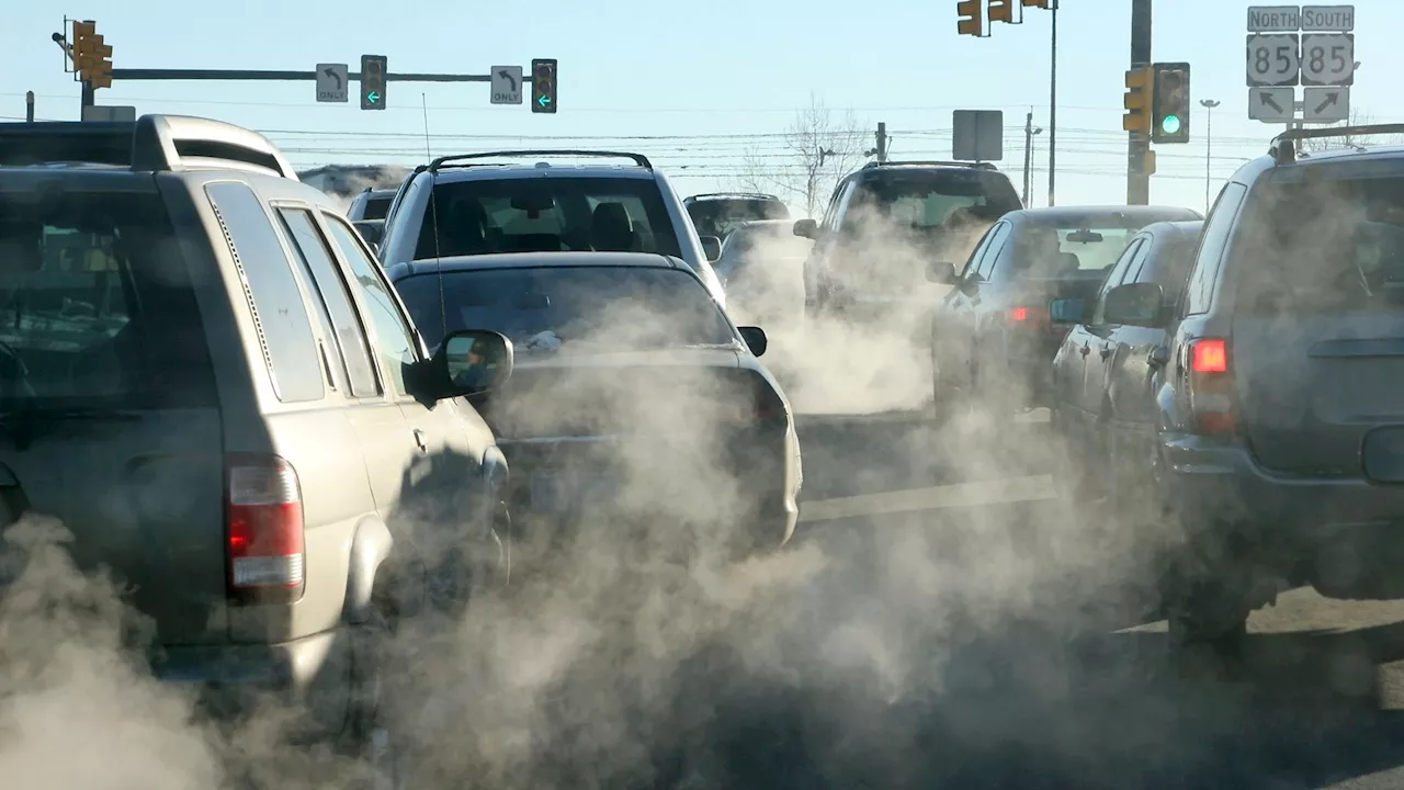 EPA Proposes Deregulating Greenhouse Gas Emissions From Vehicles: Does It Make Sense?