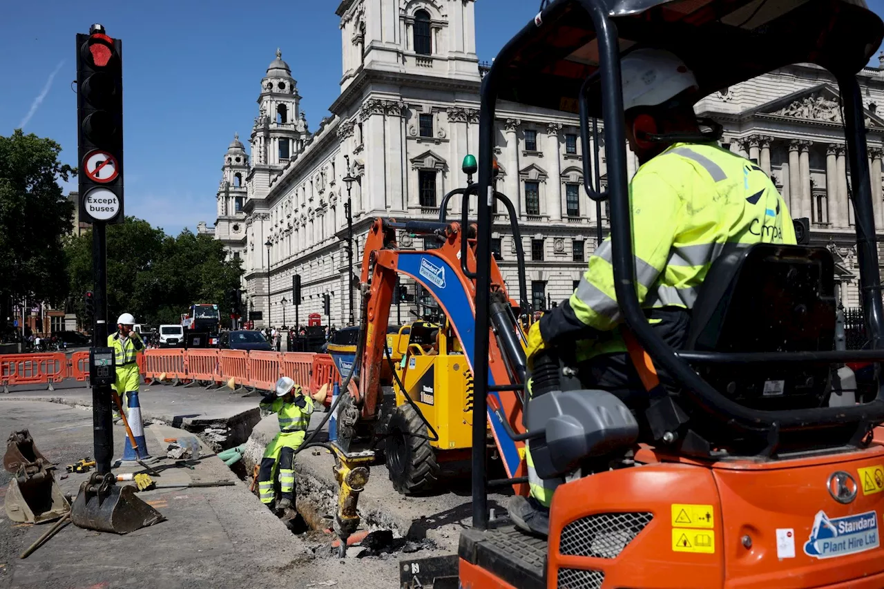 ‘Urgent action’ needed to protect workers from heat stress in warming world, UN says