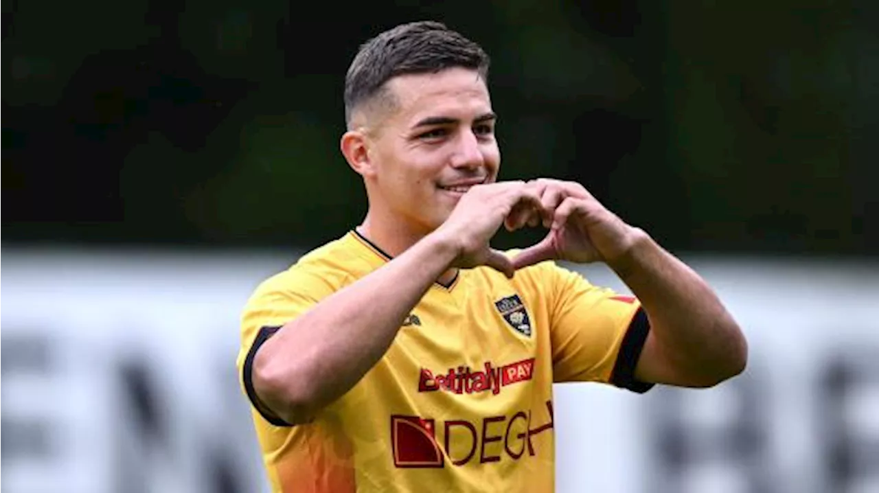 Krstovic saluta il Lecce: 'Ogni addio è difficile, ma spero siate felici di tutto ciò che vi ho dato'