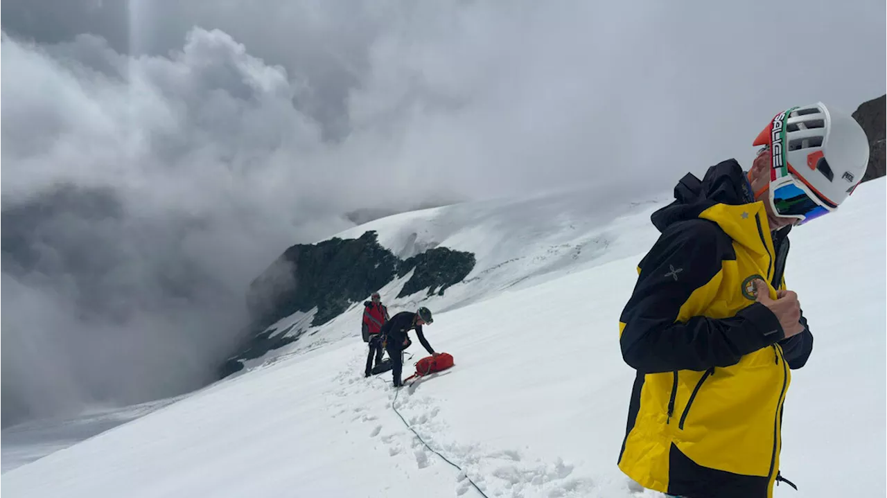 Due alpinisti si salvano grazie ad una buca dopo una notte a 4.000 metri sul Monte Rosa