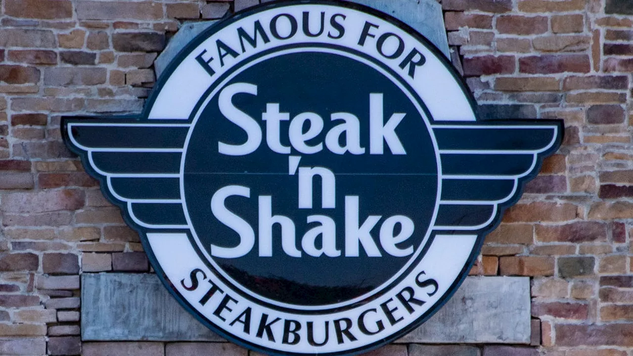 Steak 'n Shake Slams Cracker Barrel for 'Deleting Personality' with Controversial New Logo