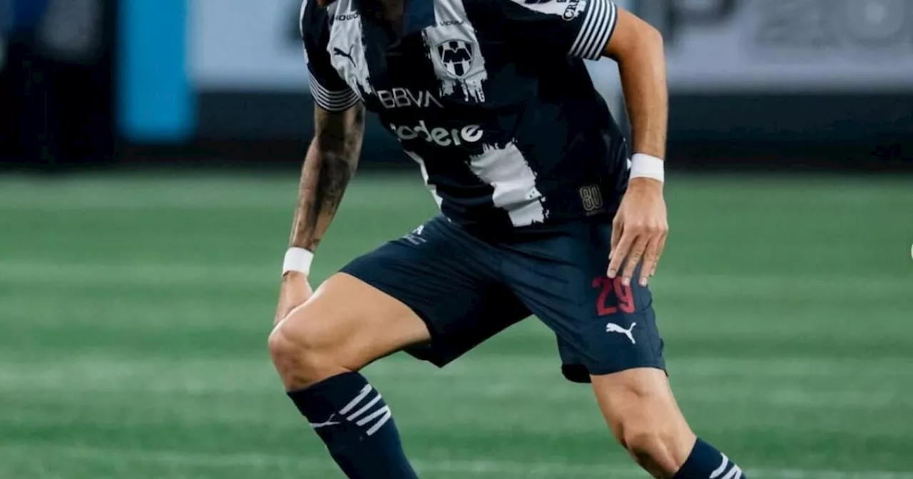 Decían que en Rayados se querían deshacer de él y ahora es su goleador y un titular inamovible