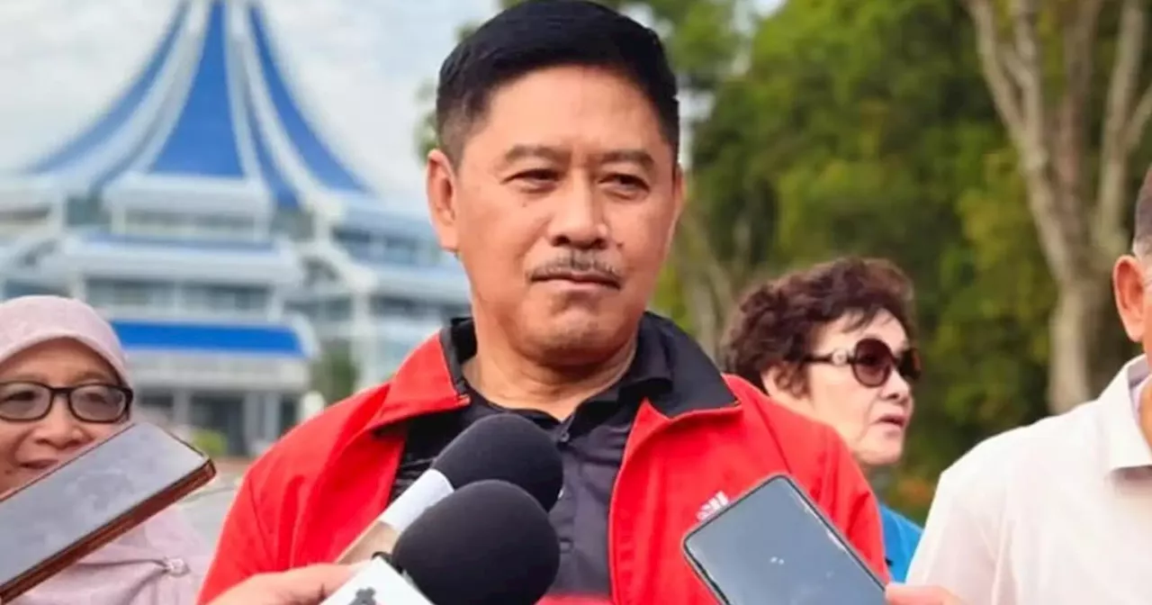 Switch to other businesses, Sarawak vape sellers told