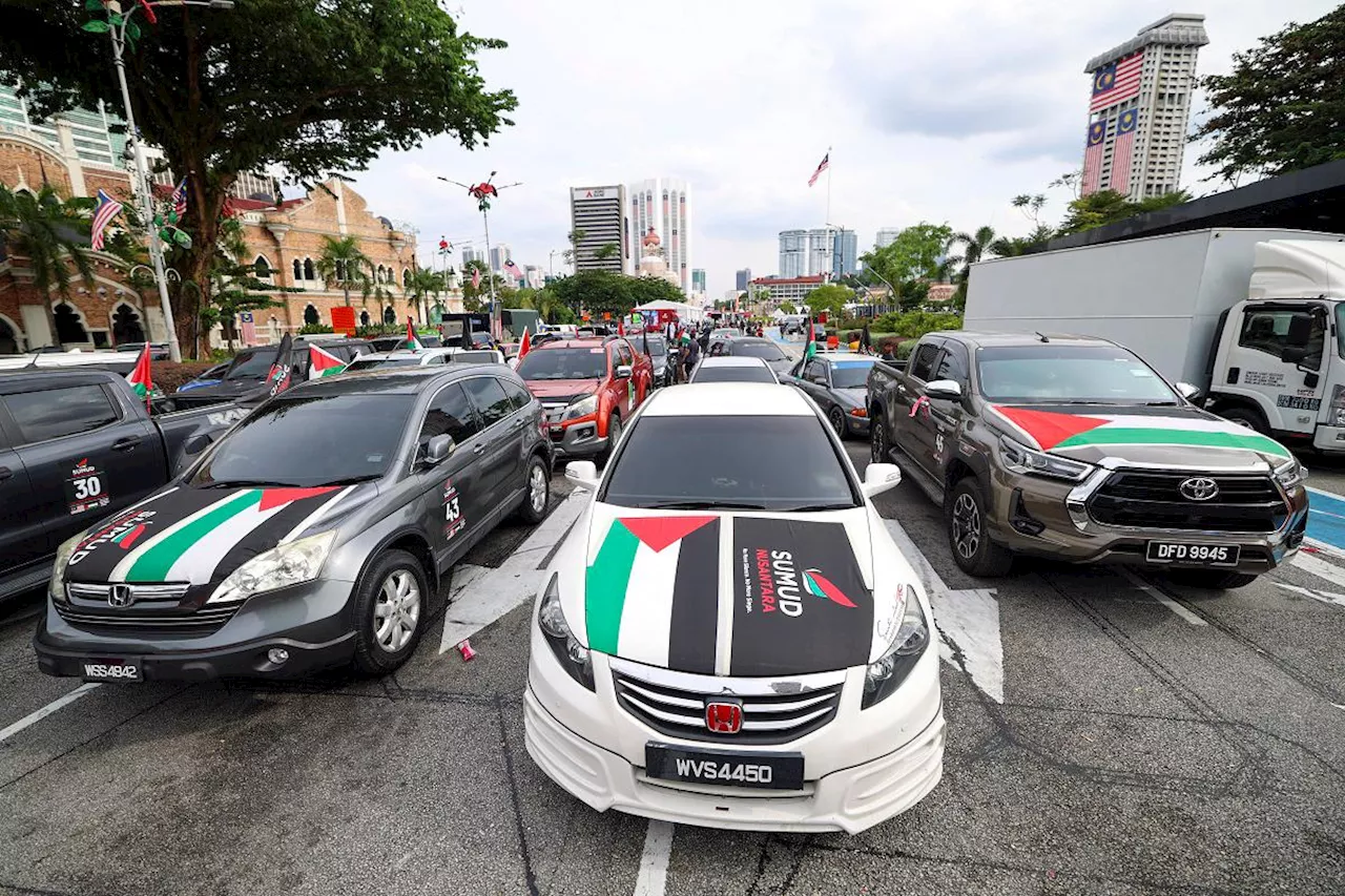 Sumud Nusantara Convoy arrives at Gaza solidarity event in Kuala Lumpur
