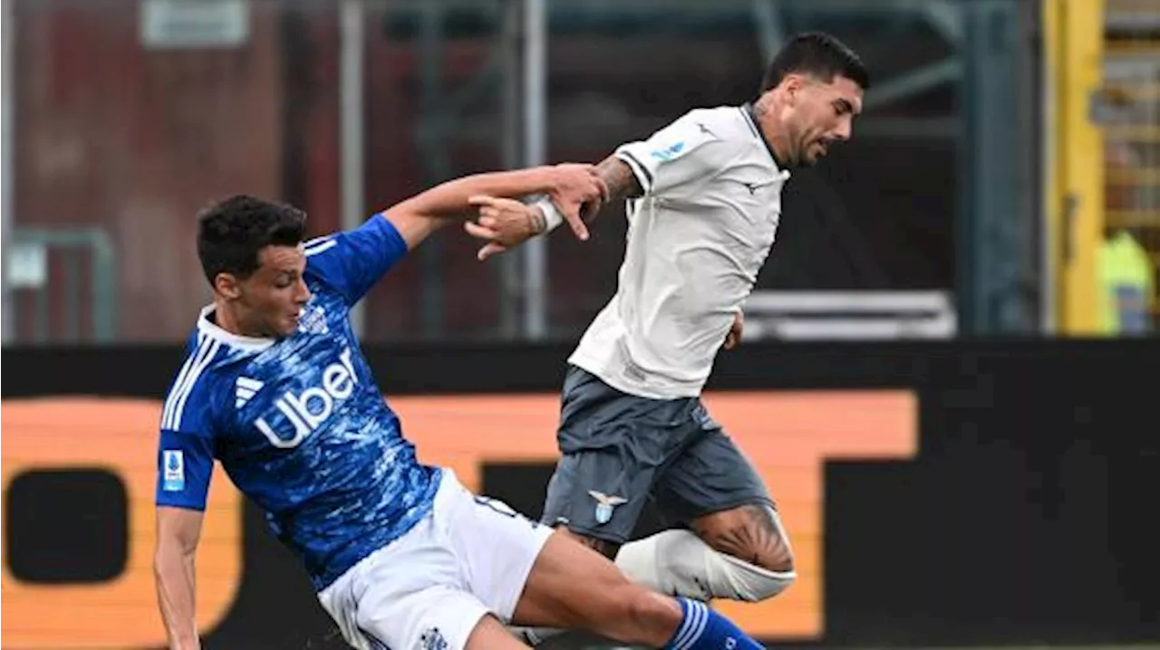 Il Como punge, ma Provedel tiene a galla la Lazio: al Sinigaglia è 0-0 al 45'
