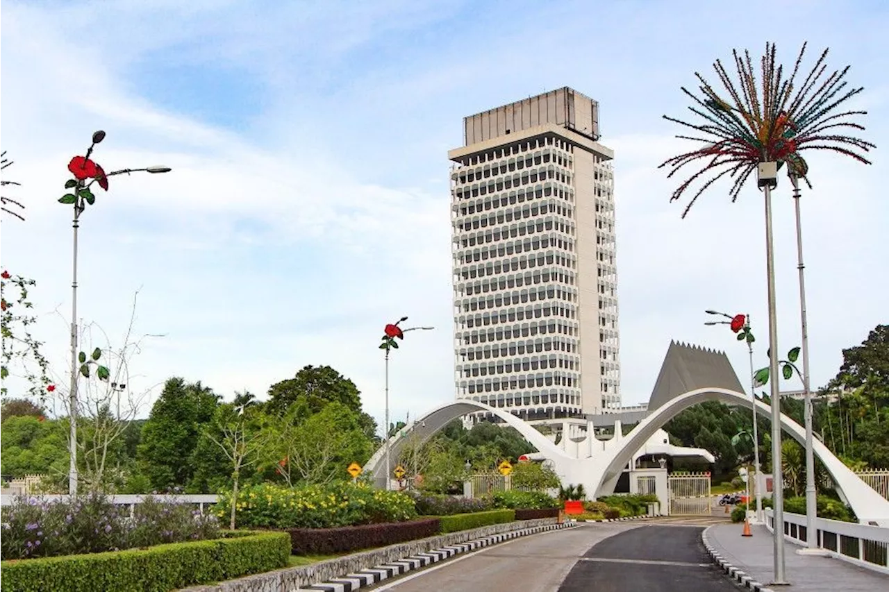 Telco coverage monitoring, penalties among focus of Parliament today