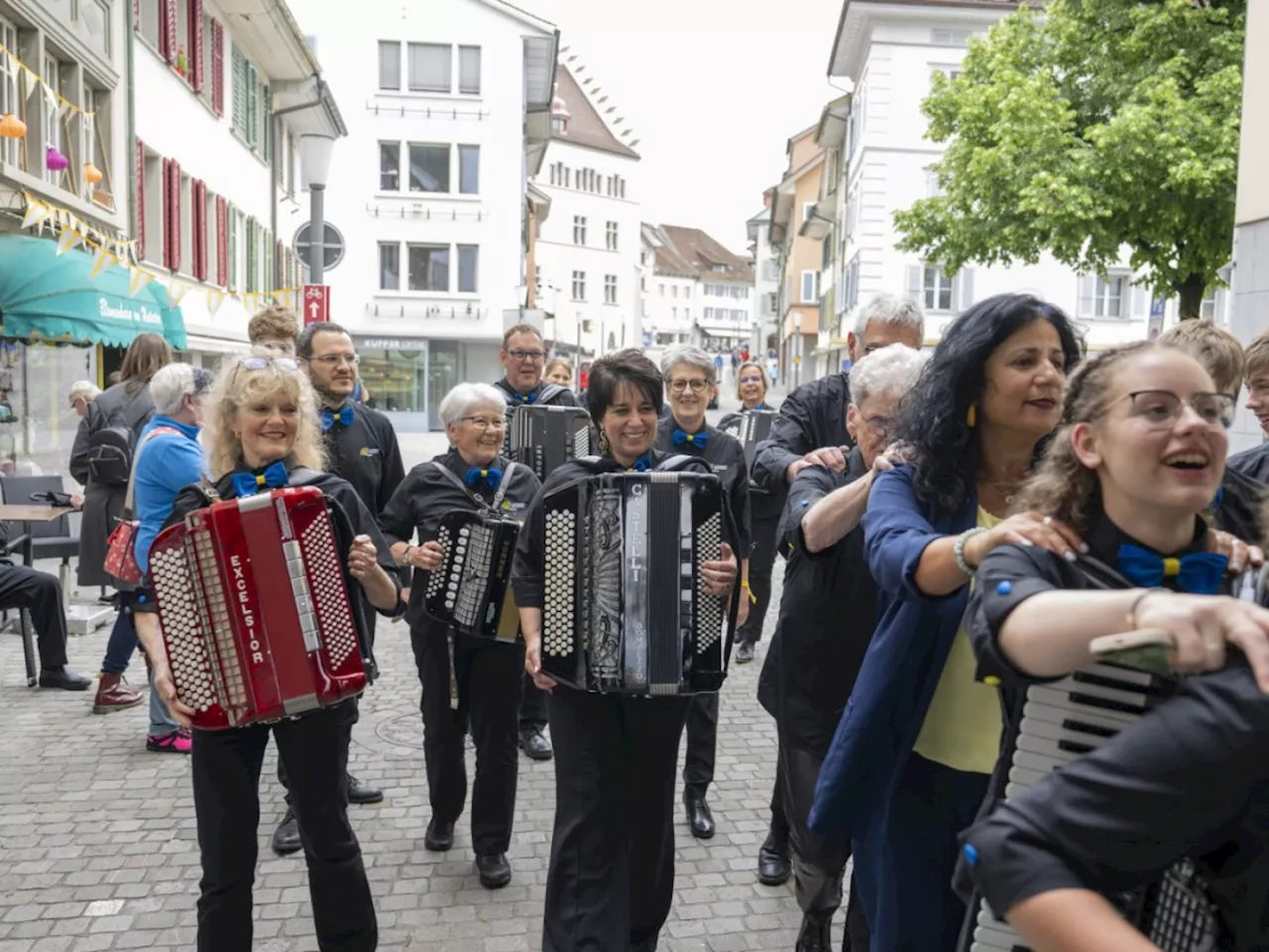 Freiwilligenarbeit in der Schweiz stabil