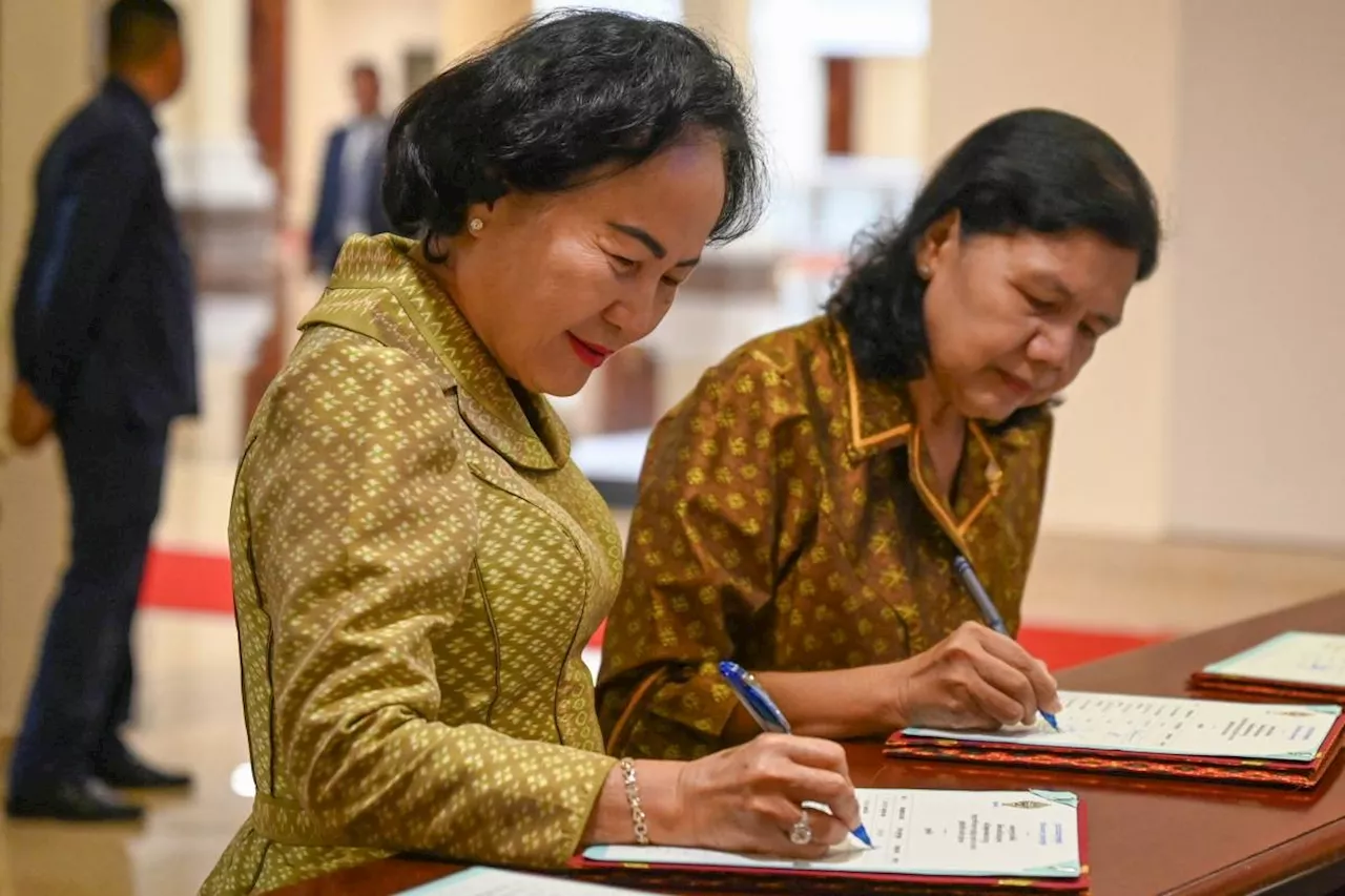Cambodia MPs pass law allowing stripping of citizenship