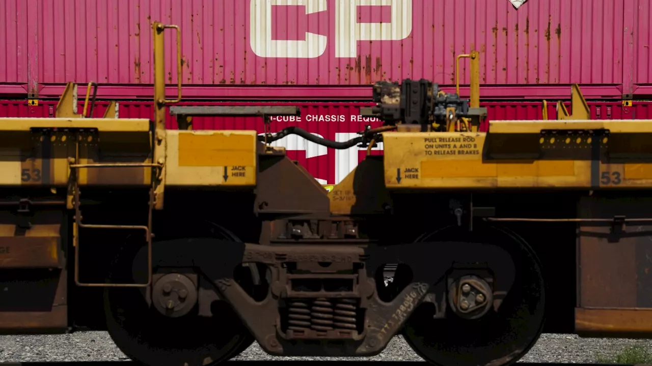 CSX railroad merger chances unlikely after BNSF and CPKC say they aren't interested in a deal