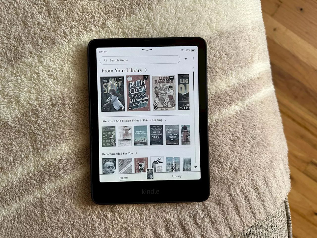 Amazon's 16GB Kindle Colorsoft is $30 off ahead of Labor Day weekend