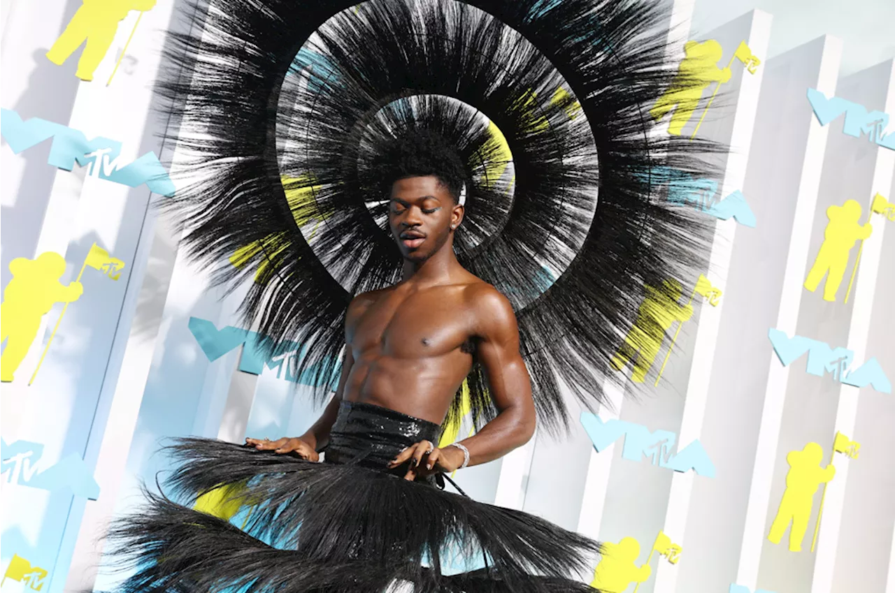 Lil Nas X says 'gonna be okay' after Los Angeles arrest