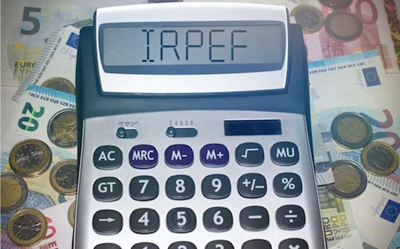 Irpef, come cambierebbe la busta paga con la seconda aliquota al 33%: le simulazioni