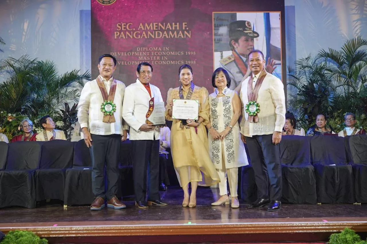 Pangandaman recognized as Distinguished Alumna awardee by UPAA