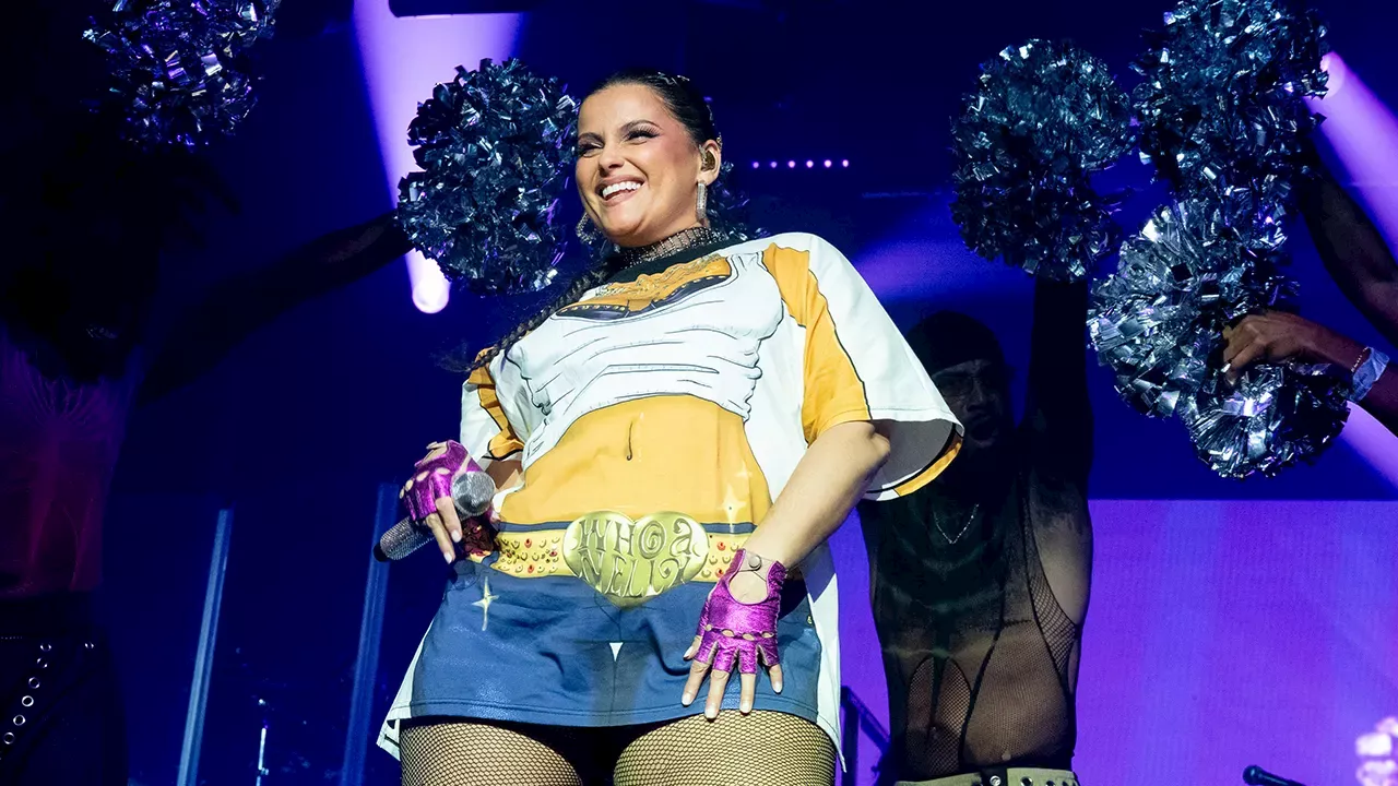 Nelly Furtado Shuts Down Body Shamers with Powerful Clothing Choice at Manchester Pride