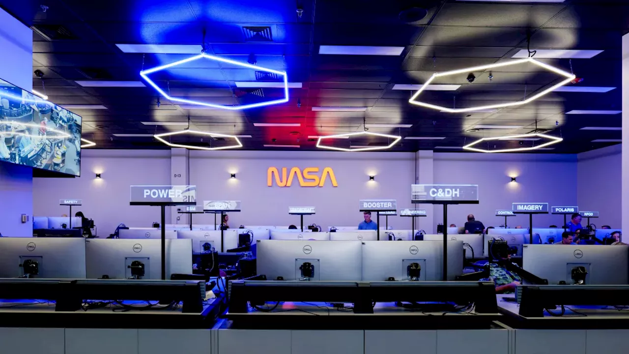 NASA's New Mission Evaluation Room Prepares for Artemis 2's Lunar Journey