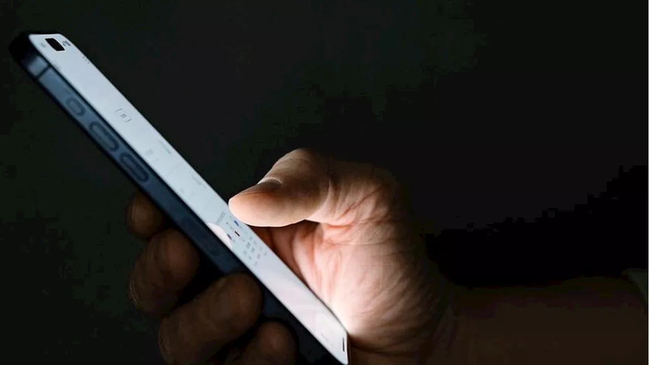 Apple Warns All iPhone Users—Do Not Reply To These Messages