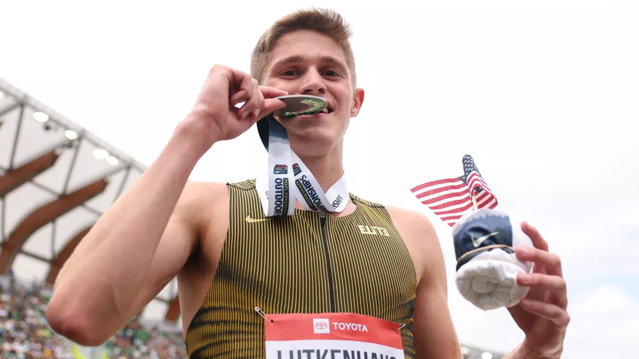 ‘Pure insanity’: 16yo blows minds with ‘most impressive athletic feat in history’