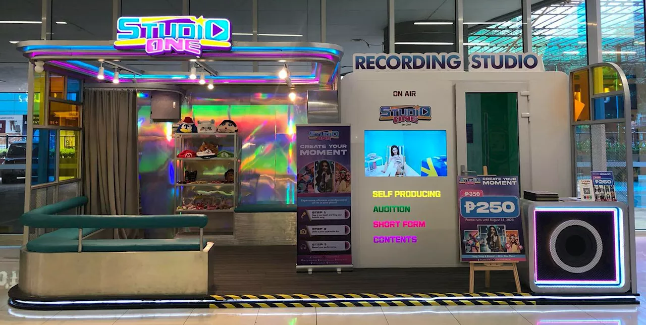 Mall studio turns guests into music stars