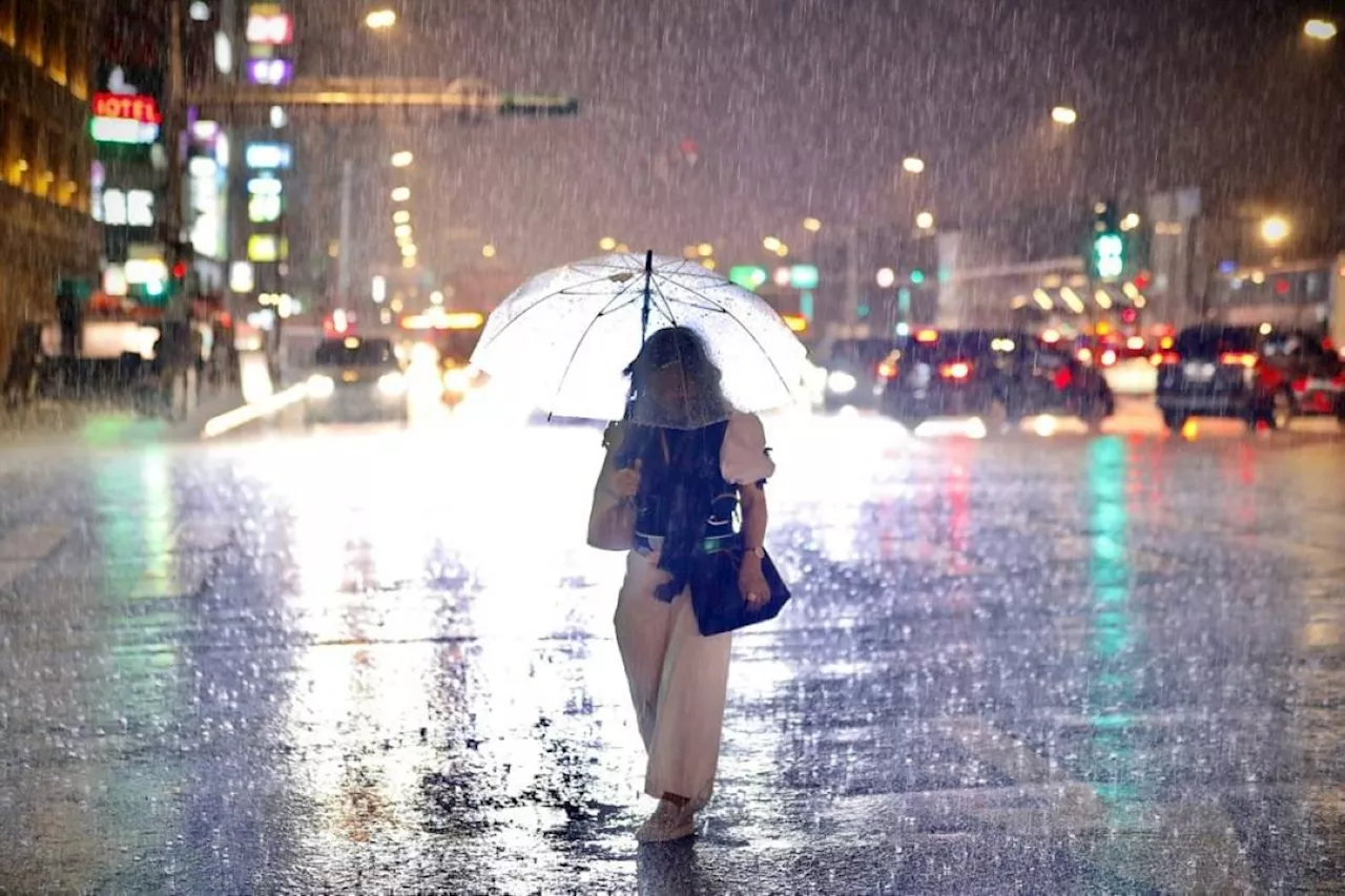 Heavy rainfall in Taiwan leaves 4 dead