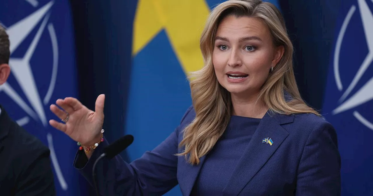 Ebba Busch: ”Israel gör hela världen en tjänst”