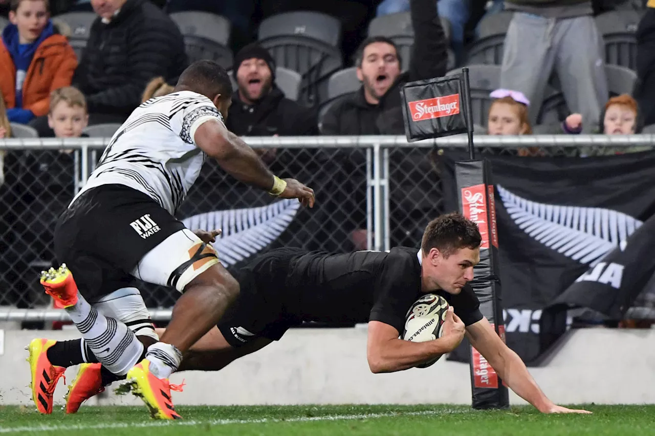 Force sign All Blacks flyer