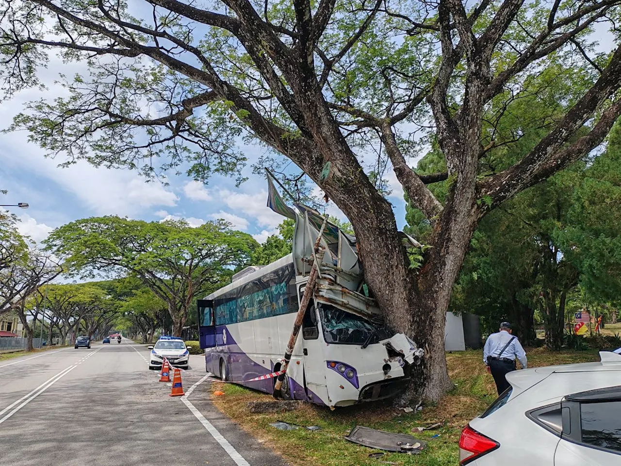 Sleep-Deprived Bus Driver Jailed 7 Days For UPM Crash That Injured 3 Kids & Teacher
