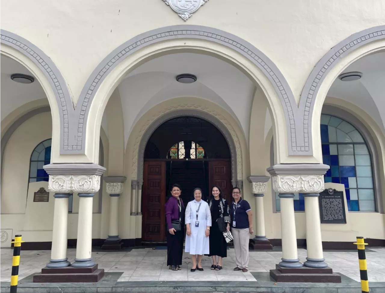 St Scholastica's College Manila now the first AI-powered private school in partnership with Khan Academy
