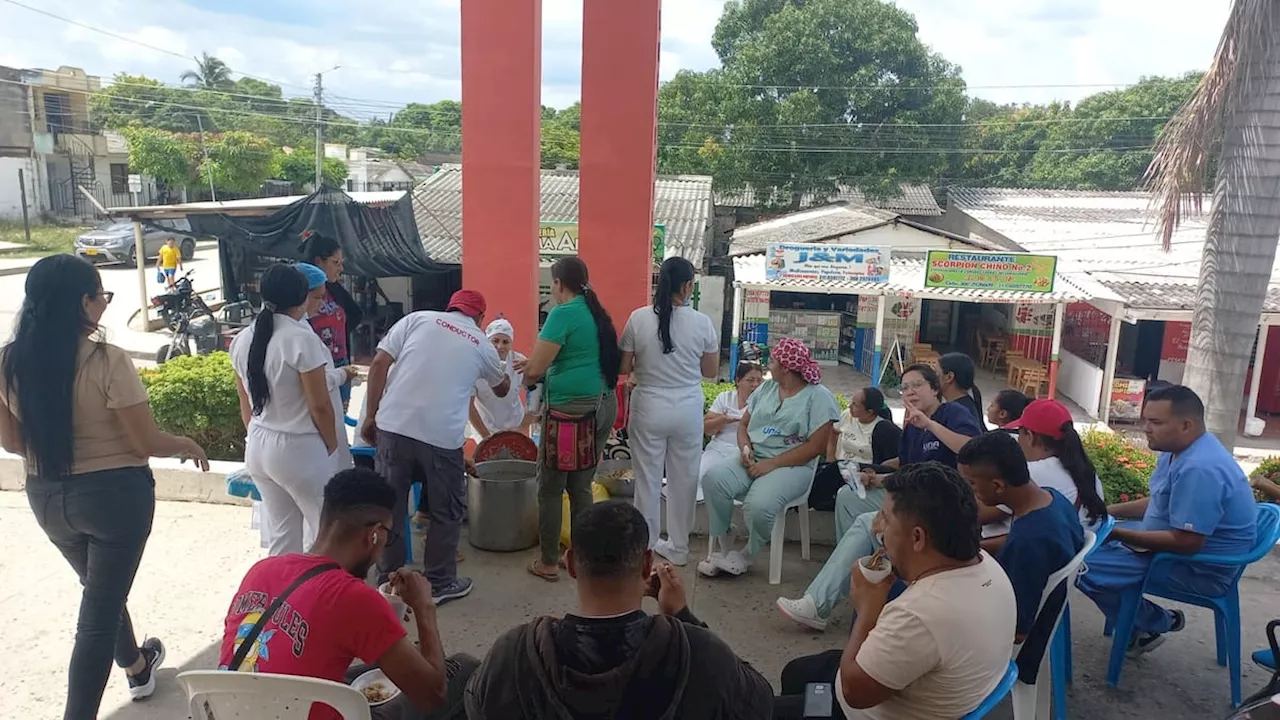 Con olla comunitaria, trabajadores de la ESE UNA en Sabanalarga completan una semana en paro