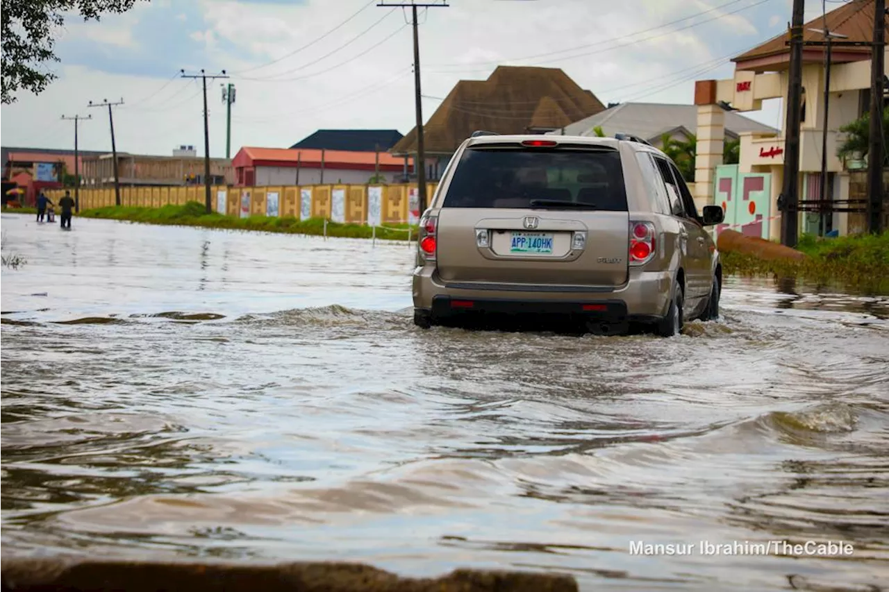 Lagos asks some residents of Lekki, Ikorodu to temporarily relocate over flash flooding