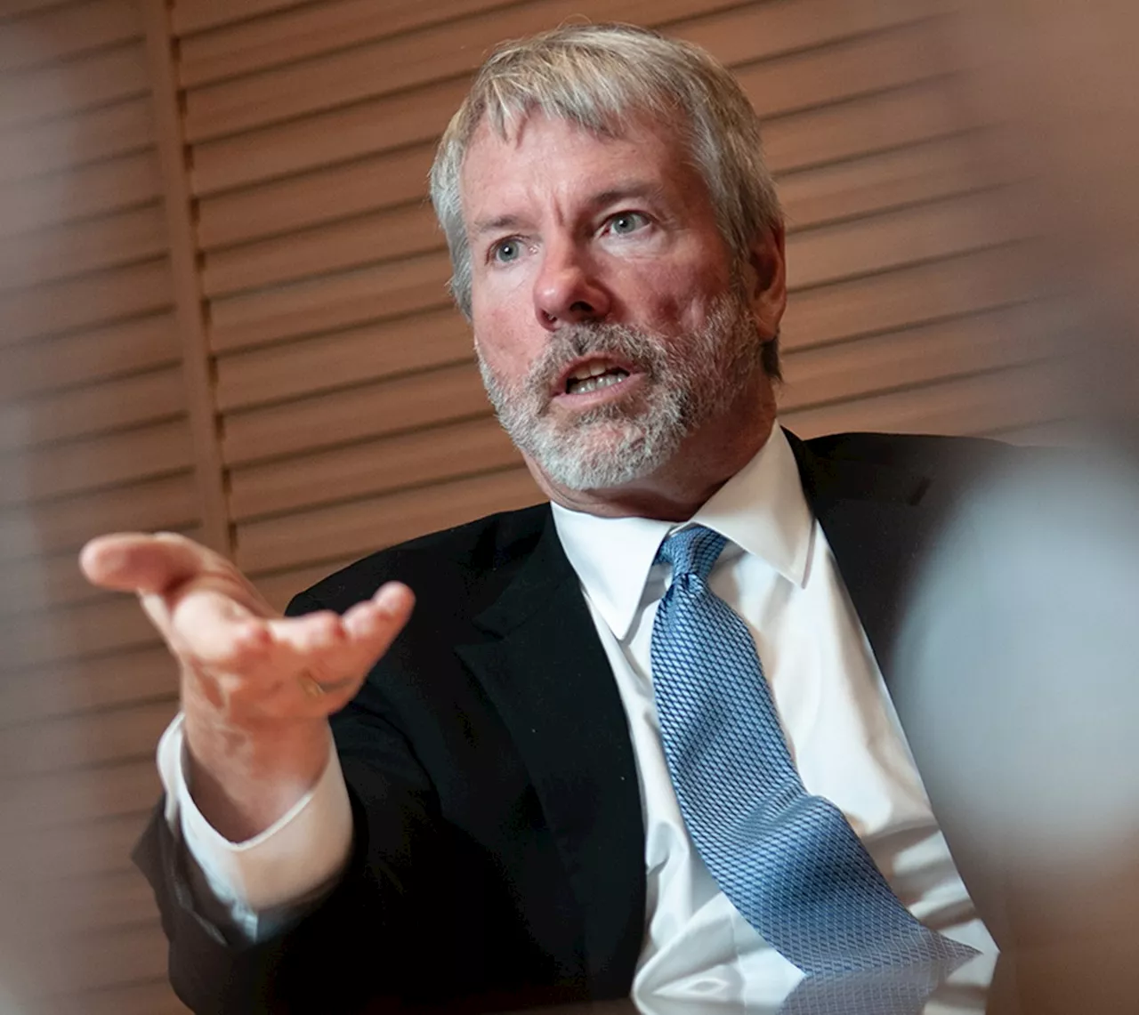 Strategy, de Michael Saylor, faz a 3ª maior compra de bitcoin