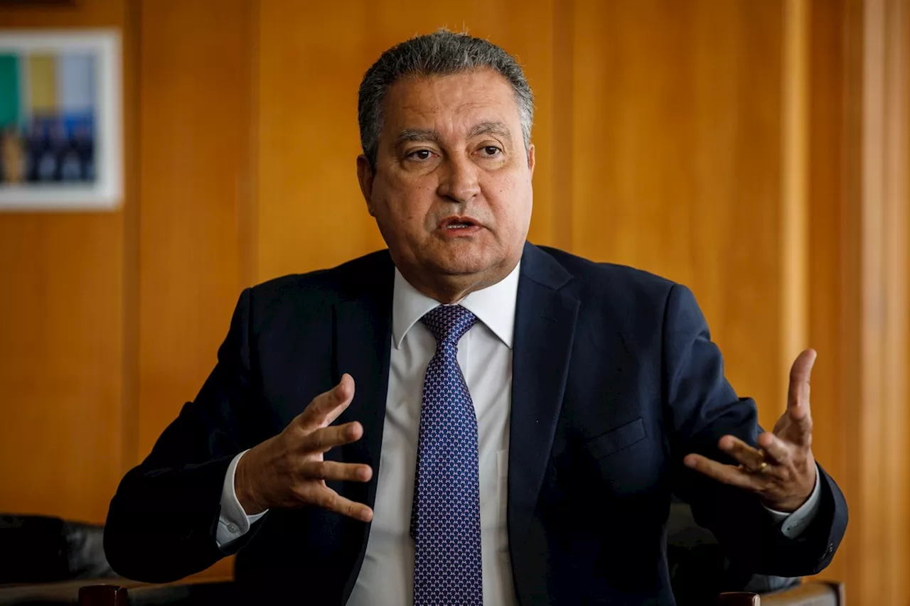 Dino envia para o STJ inquérito sobre compra de respiradores e que envolve ministro Rui Costa
